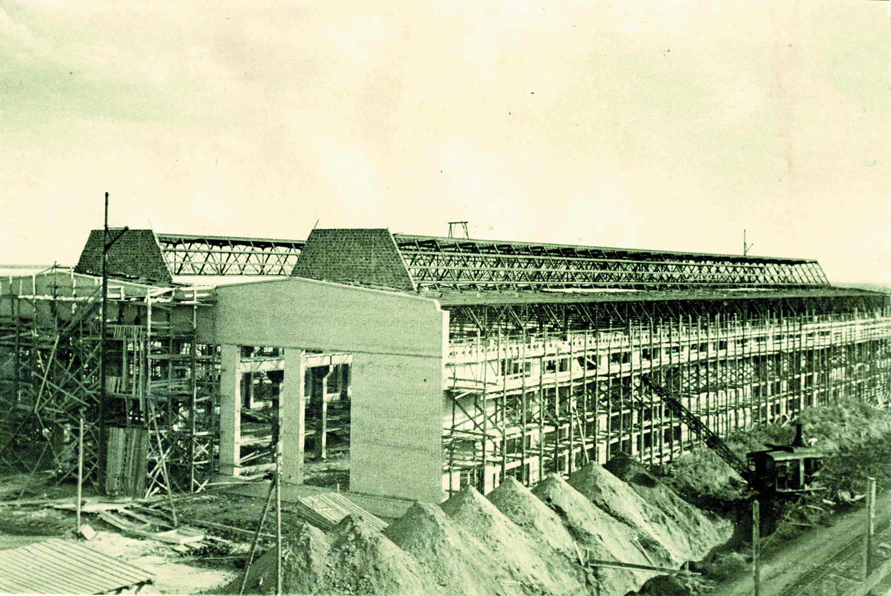 1942